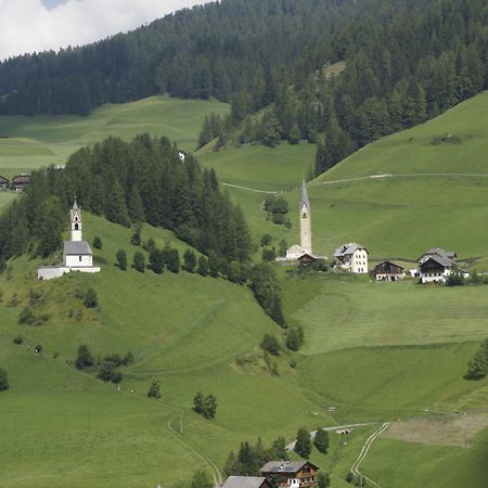 Hotel Alcialc La Val Zewnętrze zdjęcie