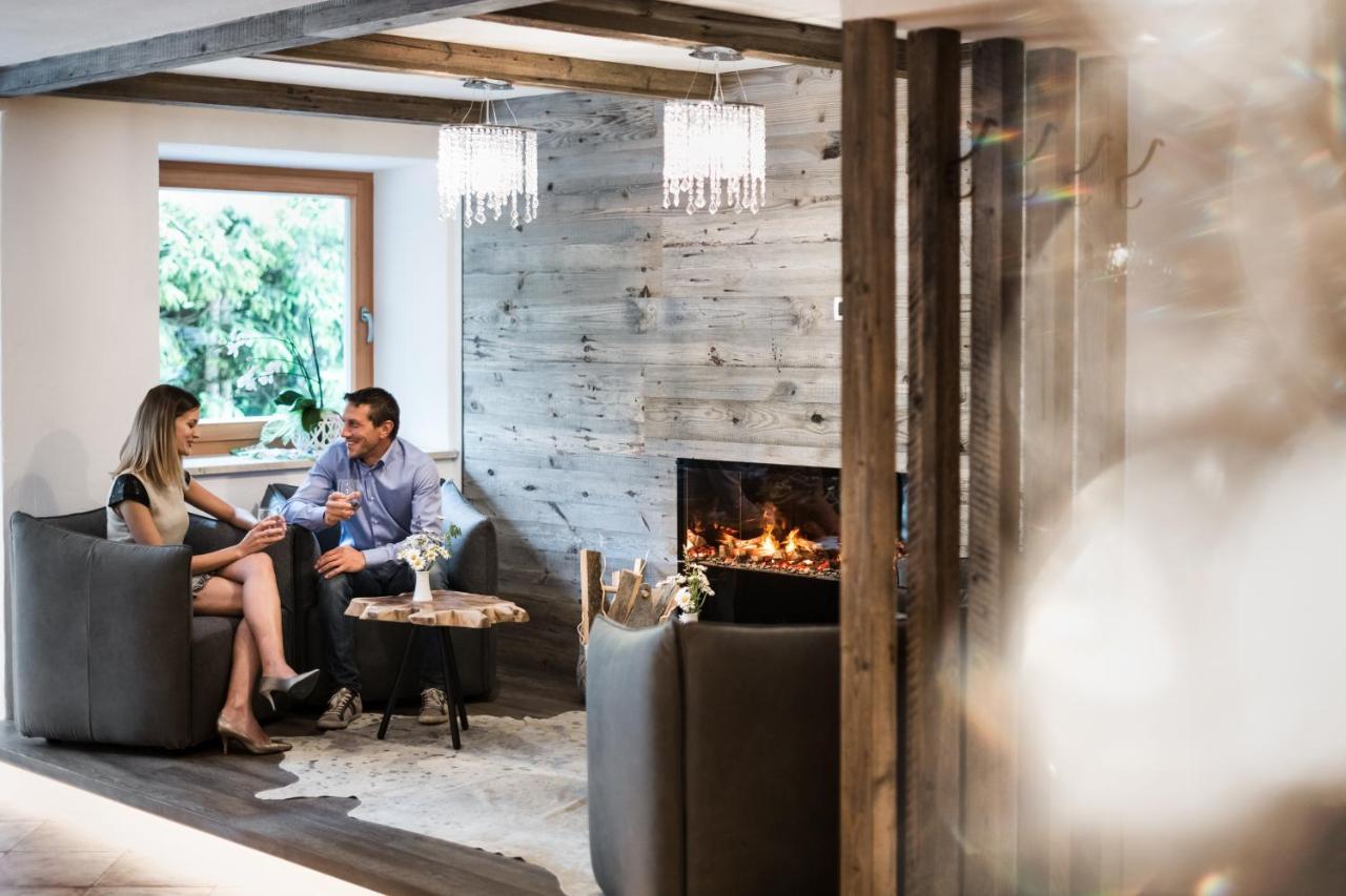 Hotel Alcialc La Val Zewnętrze zdjęcie