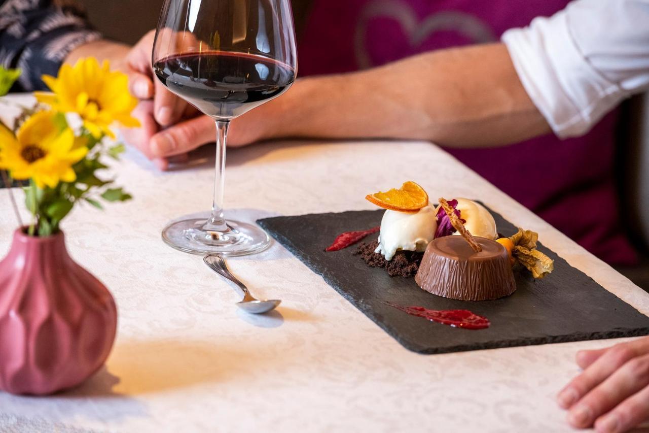 Hotel Alcialc La Val Zewnętrze zdjęcie