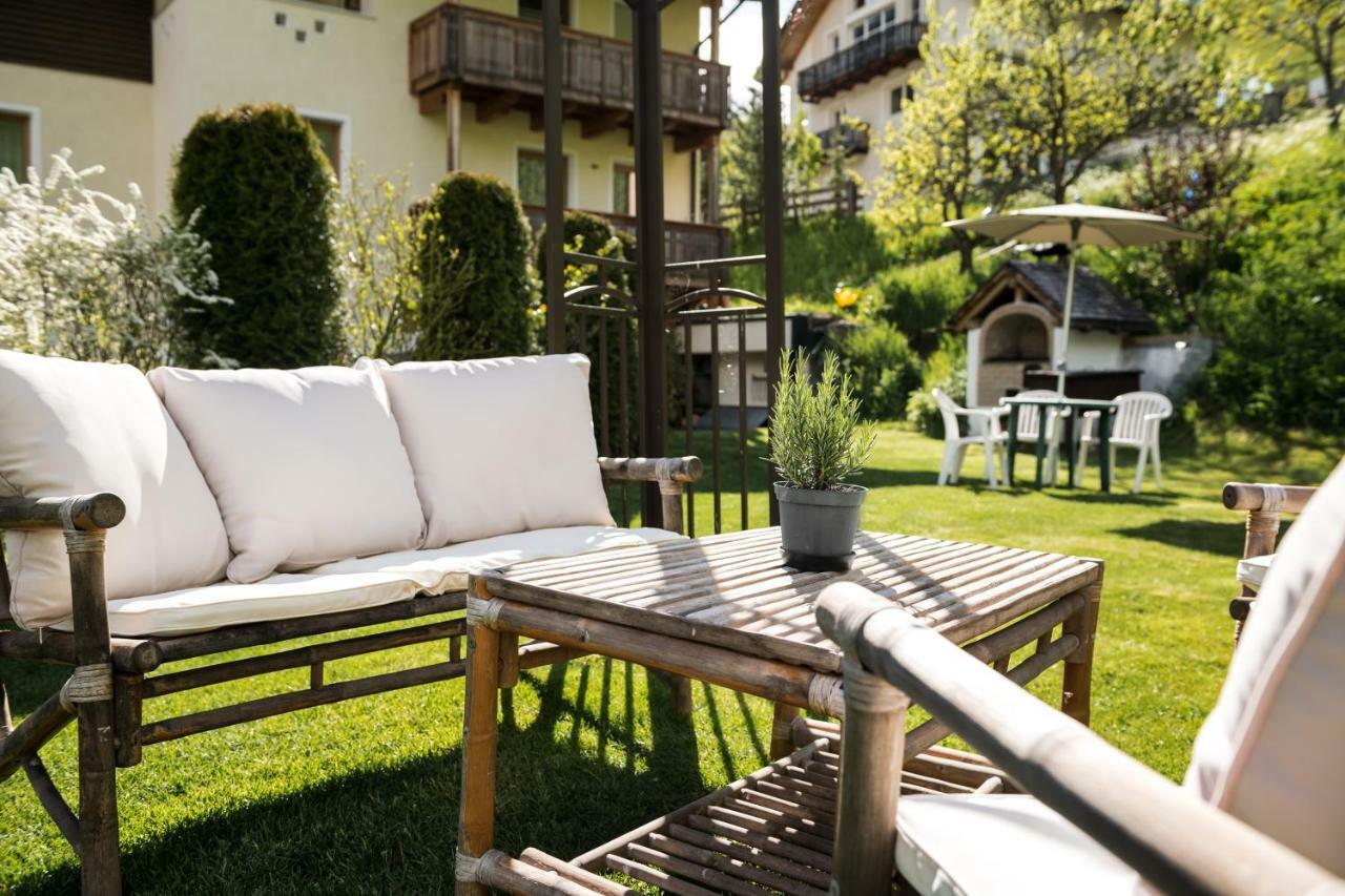 Hotel Alcialc La Val Zewnętrze zdjęcie