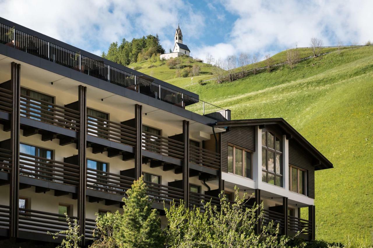 Hotel Alcialc La Val Zewnętrze zdjęcie